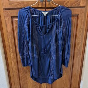 Lucky Brand Navy Crochet Trim Boho Peasant Top XS V-Neck Tie Front 3/4 Sleeve